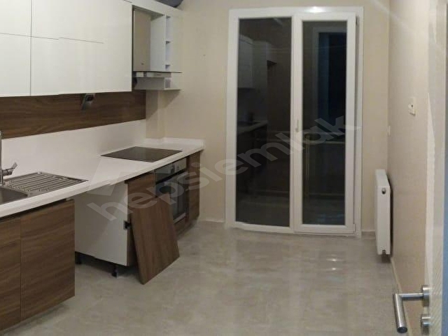 BARIŞTAN MAVROVA EVLERİNDE 2+1 LÜKS KİRALIK DAİRE - Görsel 3
