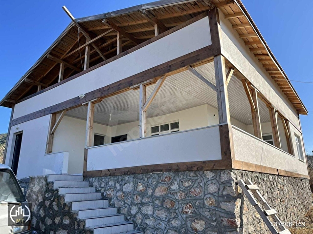 MT EMLAKTAN ACİL DEĞİRMENDEREDE 1500 m2 TARLA-SIFIR EV