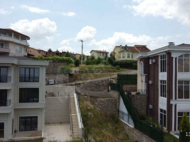 KOCAELİ BAŞİSKELE YEŞİLKENTTE SATILIK %40 VILLA VE KONUT İMARLI  ARSA - Görsel 9