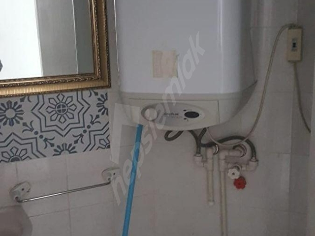 BAYRAKLI YÜZBAŞI İBRAHİM HAKKI CADDESİ ÜZERİNDE GÜVENLİKLİ SİTEDE 2+1 DOĞALGAZLI KİRALIK DAİRE - Görsel 14