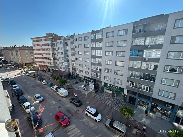 BANDIRMA SUNULLAHTA, ORDU CADDESİ ÜZERİNDE 3+1 ARA KAT ASANSÖRLÜ KİRALIK DAİRE - Görsel 6