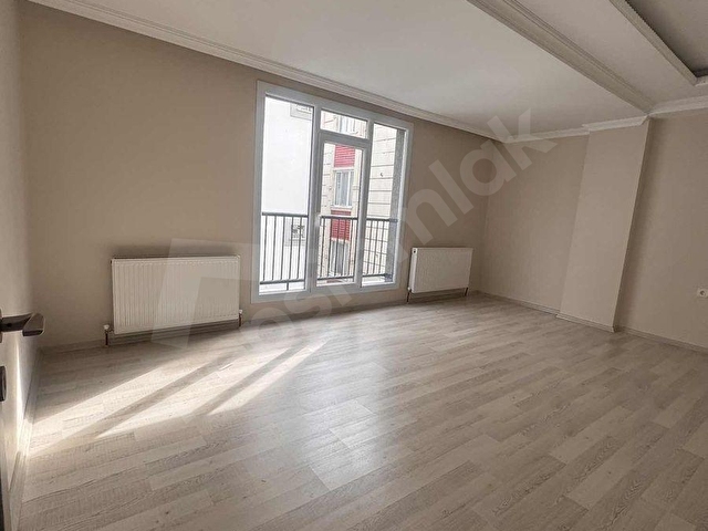 ARNAVUTKÖY ANADOLU MAHALLESİNDE SATILIK 2+1 OTOPARKLI DAİRE - Görsel 3