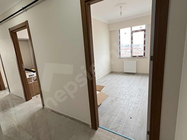 MUHTEŞEM KONUMDA SITE IÇERISINDE SIFIR DAIRE - Görsel 9