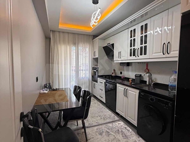 GÜZELYURT MAH. METROBÜSE YAKIN GENİŞ BOŞ 3+1 DAİRE - Görsel 15
