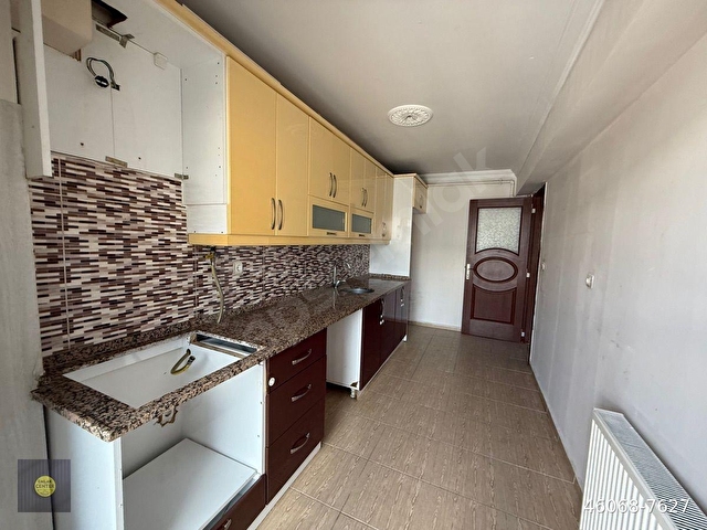 EMLAK CENTERDAN KUŞLUBAHÇE MAH 3+1 KİRALIK ARA KAT DAİRE - Görsel 3