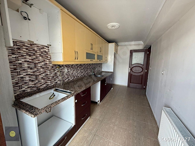 EMLAK CENTERDAN KUŞLUBAHÇE MAH 3+1 KİRALIK ARA KAT DAİRE - Görsel 5