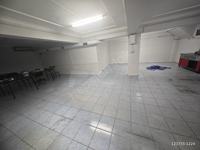 110M2 CADDE DE YARI BODRUM KULLANIŞLI ŞAŞKINDA KİRALIK DÜKKAN - Görsel 16