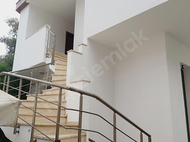 Bodrum Yalıkavakta Kiralık İşyeri,Ana Cadde Üstü,2+0,70 M2 - Görsel 17