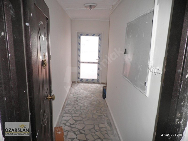 Halkalı Merkezde Kiralık 120 m2 Ofis Katı+100 m2 Teraslı_Özarslan Ticari