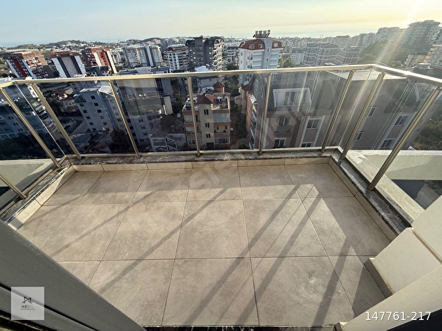 AVSALLAR ALONE TOWER SİTESİNDE LÜKS KONSEPTTE 8.KAT 2+1 71M2 FUL DENİZ MANZARALI KAT MÜLKİYETLİ - Görsel 11