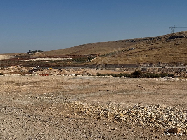 SATLIK DÜKKAN ARSASI KUZEYŞEHİR KARACAÖRENDE ASFALT ÜSTÜTİCARİ ARSA 86 METRE 300 BİN - Görsel 4