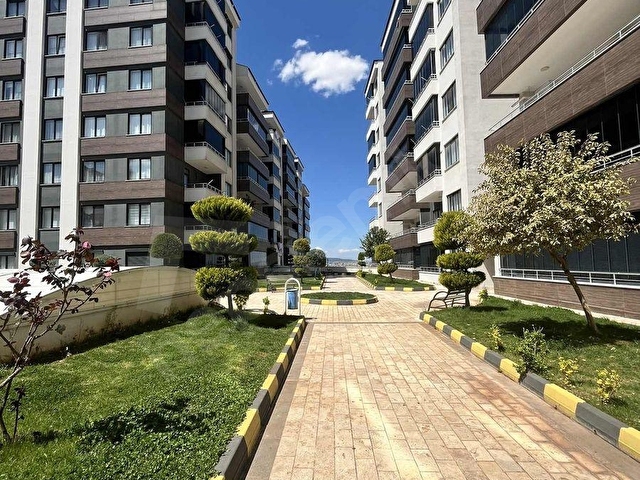 ARV GYODAN ERTUĞRULGAZİDE PREMİUM 3+1 LÜKS KAT BAHÇELİ DAİRE