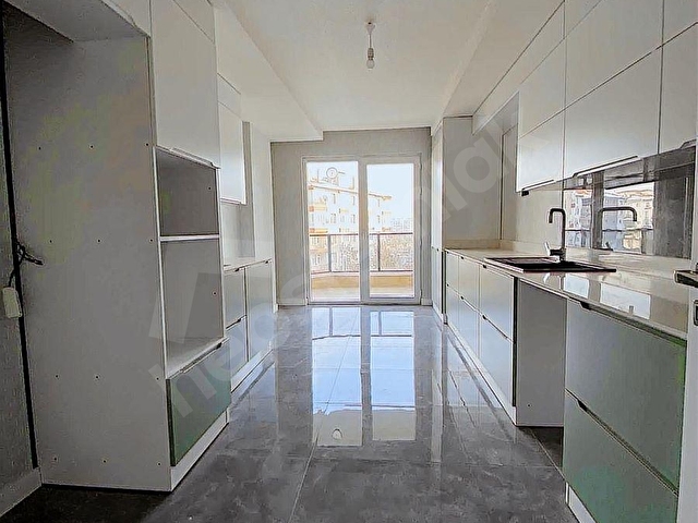 FATİH MAHALLESİ 4 BLOK SİTE İÇERİSİNDE 3+1 160 M2 KARE - Görsel 10
