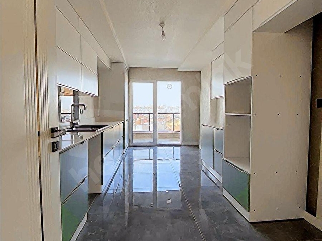 FATİH MAHALLESİ 4 BLOK SİTE İÇERİSİNDE 3+1 160 M2 KARE - Görsel 25