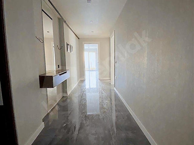 FATİH MAHALLESİ 4 BLOK SİTE İÇERİSİNDE 3+1 160 M2 KARE - Görsel 9