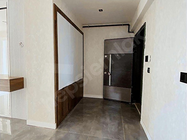 FATİH MAHALLESİ 4 BLOK SİTE İÇERİSİNDE 3+1 160 M2 KARE - Görsel 12