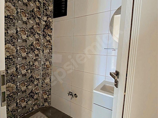 FATİH MAHALLESİ 4 BLOK SİTE İÇERİSİNDE 3+1 160 M2 KARE - Görsel 11