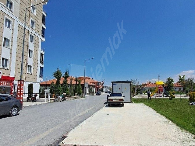 KİRALIK 4+1 DAİRE HASTANE YOLU ÜZERİNDE - Görsel 4
