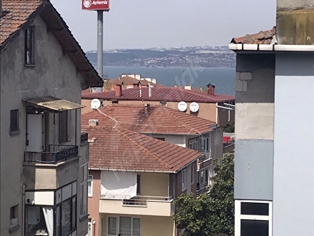 İznik Yolu Lokasyonunda 2 Nolu Sağlık Ocağı Karşısında Satılık Yeni Daire