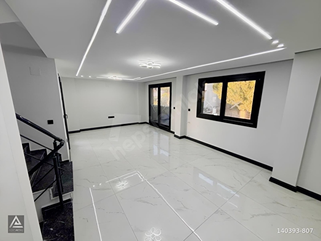 AKARCADA DENİZE YÜRÜME MESAFESİNDE | 3+2 SIFIR VİLLA - Görsel 29