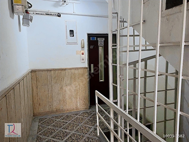 Kızılay cihan sokakta ara katta hom ofis daire - Görsel 25