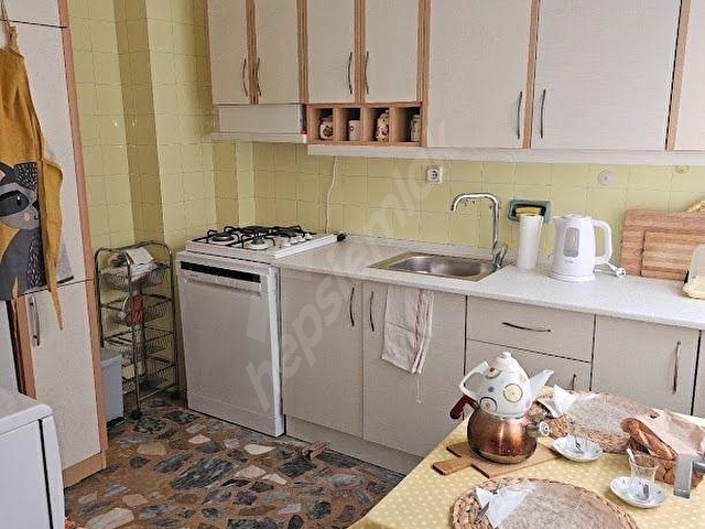 MODA SAHİLE ÇOK YAKIN KİRALIK 3+1  DAİRE - Görsel 19