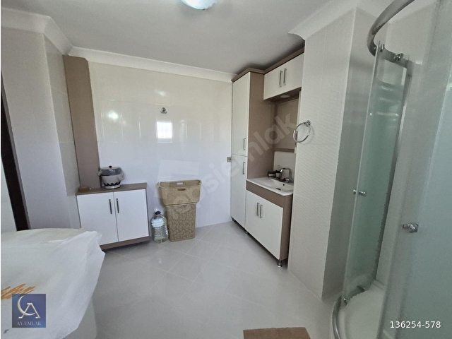 Tulumtaş Elitler Sitesinde  Lüks Mobleli 5+2 Kiralık Villa - Görsel 21