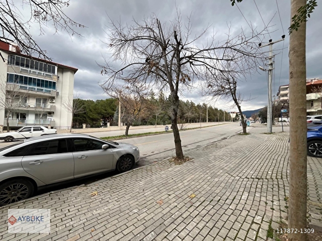 ZÜMRÜT EVLERE YAKIN CADDE ÜSTÜ KİRALIK 180 M2 DÜKKAN - Görsel 3