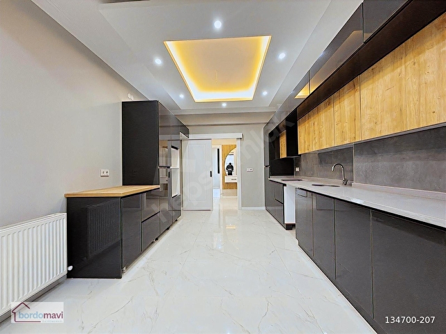 BEYLİKDÜZÜ EN PRESTİJLİ KONUMDA FIRSAT ACİL SATILIK DAİRE - Görsel 3