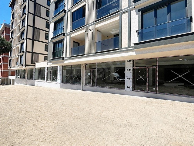 MENGÜKAN YAPIDAN 850 m² METROYA 2 DK YÜRÜME MESAFESİNDE DÜKKAN - Görsel 9