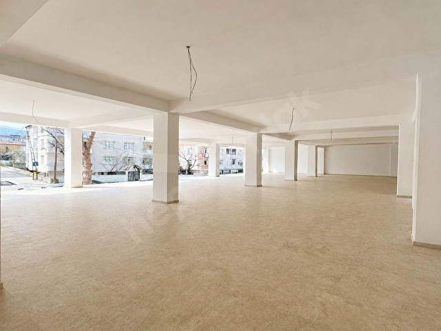 MENGÜKAN YAPIDAN 850 m² METROYA 2 DK YÜRÜME MESAFESİNDE DÜKKAN - Görsel 20