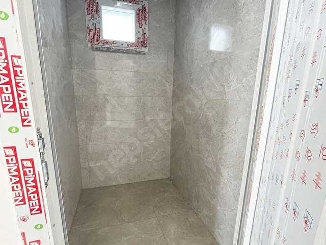 MENGÜKAN YAPIDAN 850 m² METROYA 2 DK YÜRÜME MESAFESİNDE DÜKKAN - Görsel 8