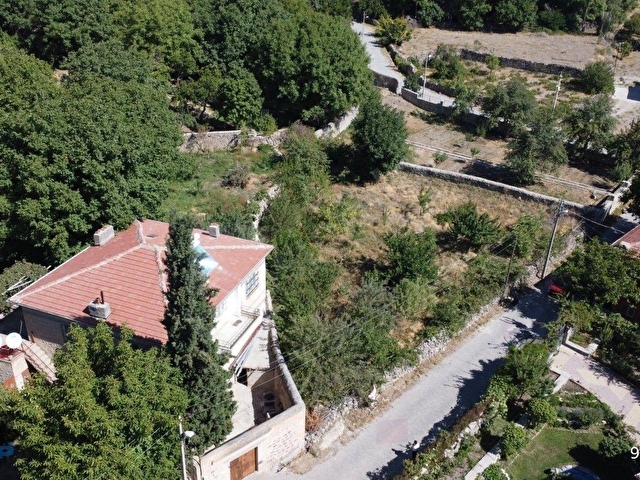 *NİĞDE KOYUNLUDA_KÖY MERKEZİNDE_1.000 M2_SATILIK_VİLLALIK BAHÇE - Görsel 12