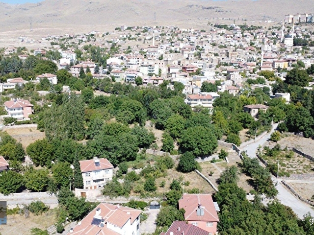 *NİĞDE KOYUNLUDA_KÖY MERKEZİNDE_1.000 M2_SATILIK_VİLLALIK BAHÇE - Görsel 19