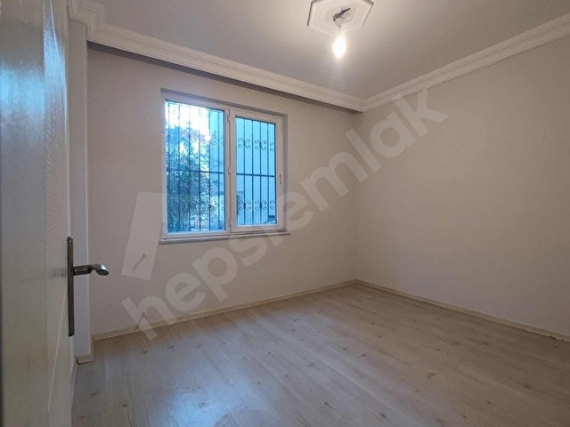 AHATLIDA ÇOK GENİŞ VE BOŞ 2+1 SATILIK DAİRE SINIRSIZ KREDİ !! - Görsel 12