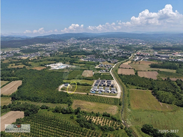 KUYUMCU HACIALİ MAHALLESİNDE 1032 M2 SATILIK ARSA - Görsel 13