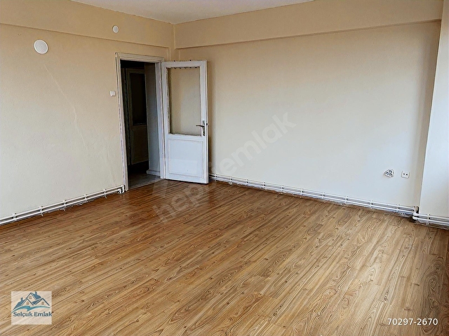 Karamürselde Kiralık Daire,Asansörlü,Ara Kat,Deniz,Körfez Mnz - Görsel 6