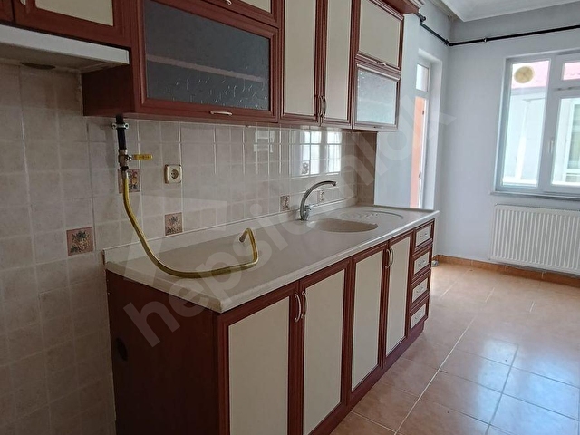 VEZİREV EMLAKTAN ATATÜRK MAH. 3+1 SATILIK DAİRE - Görsel 7