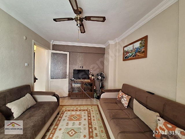 SALİMBEY DE ÇARŞI İÇİ 1+1 55 M2 AYRI MUTFAK SATILIK DAİRE - Görsel 2
