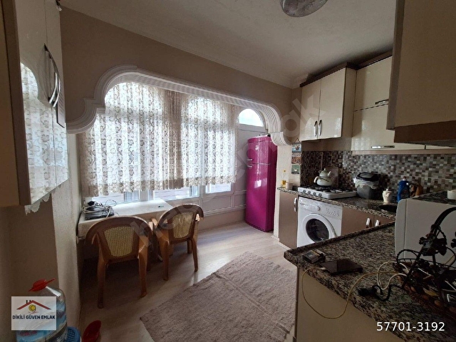 SALİMBEY DE ÇARŞI İÇİ 1+1 55 M2 AYRI MUTFAK SATILIK DAİRE - Görsel 3