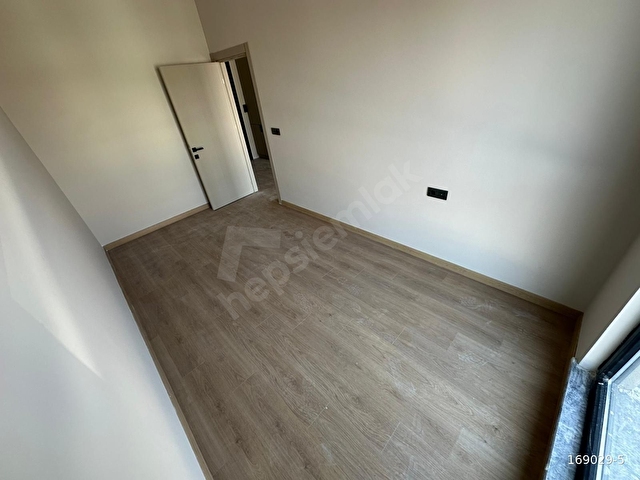 Bursa Kent Meydanı Yakınında | Sıfır 2+1 Ara Kat Otoparklı - Görsel 14