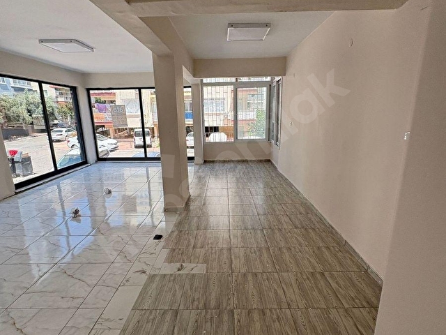 MERSİN ORTADOĞU KARŞISINDA KİRALIK 140M2 DÜKKAN - Görsel 24