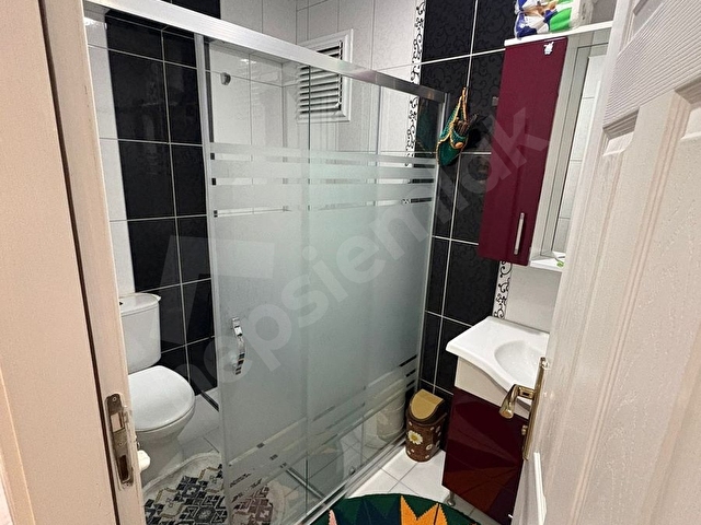 4+1 150m2 FULL YAPILI ASANSÖRLÜ BÜYÜK BALKONLU SATILIK DAİRE !!! - Görsel 12