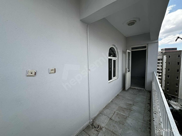 ACİL EMLAKTAN 3+1 UYGUN DAİRE FIRSATI - Görsel 14
