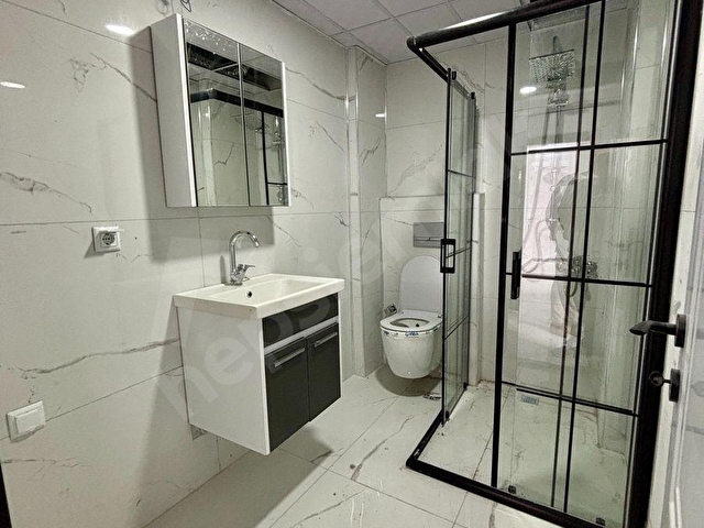 ESTORIADAN ŞEHİR MERKEZİNDE GENİŞ KULLANIŞLI 2+0 KİRALIK DAİRE - Görsel 10