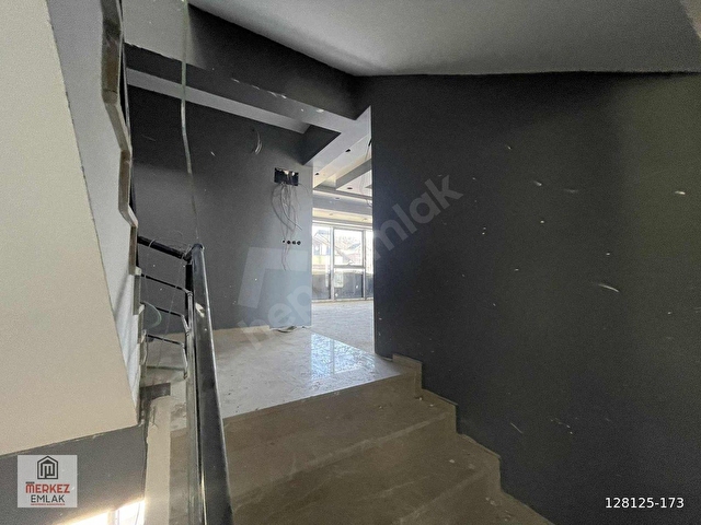 YUVACIK YEŞİLYURT MAH. ÇUHADAR CAD. ÜZERİNDE 85 m² KİRALIK OFİS - Görsel 9