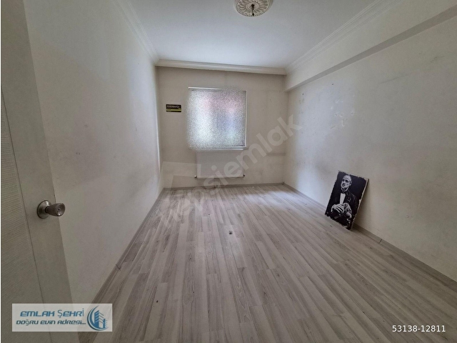 ACİL SATILIK TERAS BALKONLU 3+1 DAİRE!!!! - Görsel 8