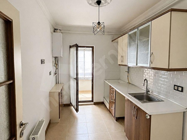 Toki Evleri 2+1 Camekanlı Kiralık Daire - Görsel 6