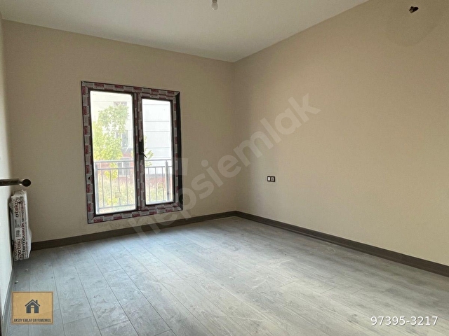 ALAZI TOKİDE 7.BÖLGE 1.ETAPTA KİRALIK 3+1 105M2 GİRİŞ KATI KULLANIŞLI SIFIR FERAH DAİRE - Görsel 7