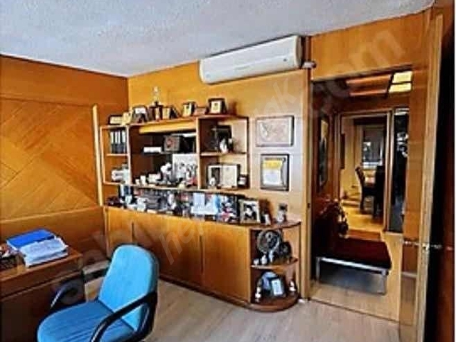ALTIYOL KUŞDİLİ CADDESİ ÜZERİ MERKEZİ KONUMDA SATILIK 75 m2 OFİS - Görsel 14